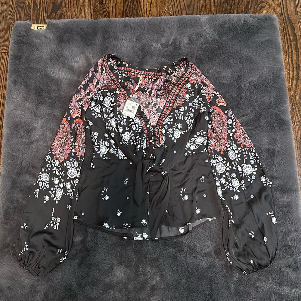 NWT size medium free people blouse